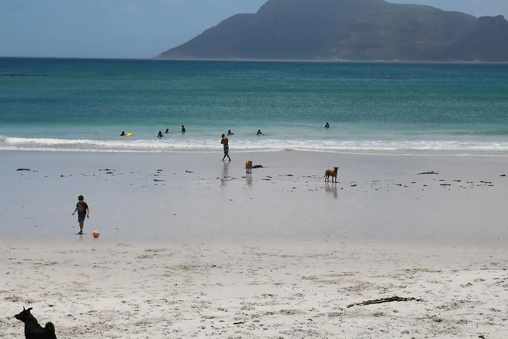 Goose Green Lodge Noordhoek