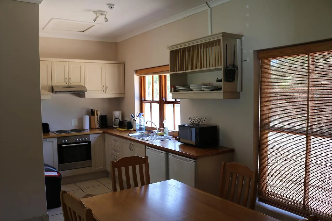 Goose Green Lodge Noordhoek Guest house