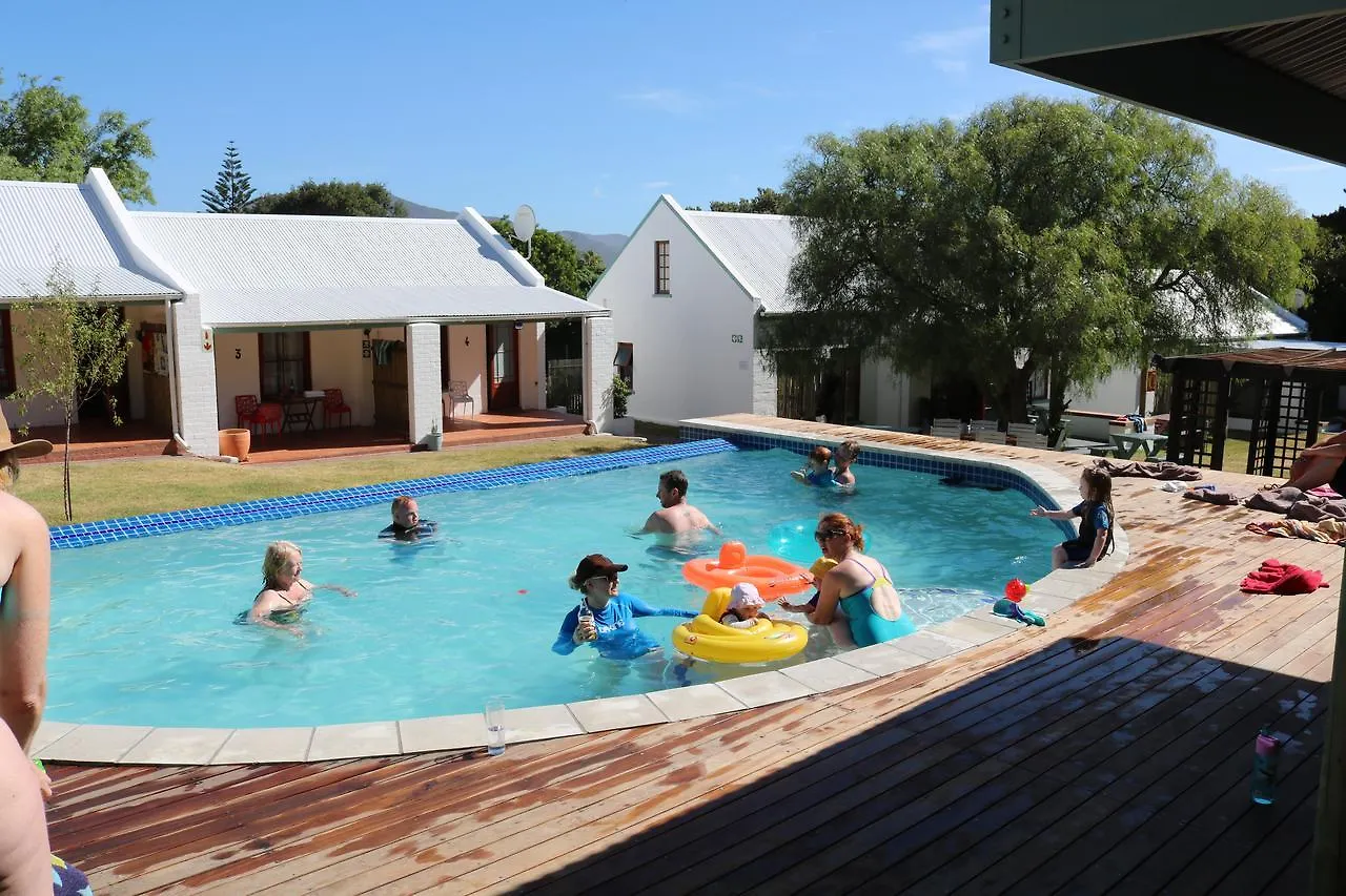 Goose Green Lodge Noordhoek Guest house