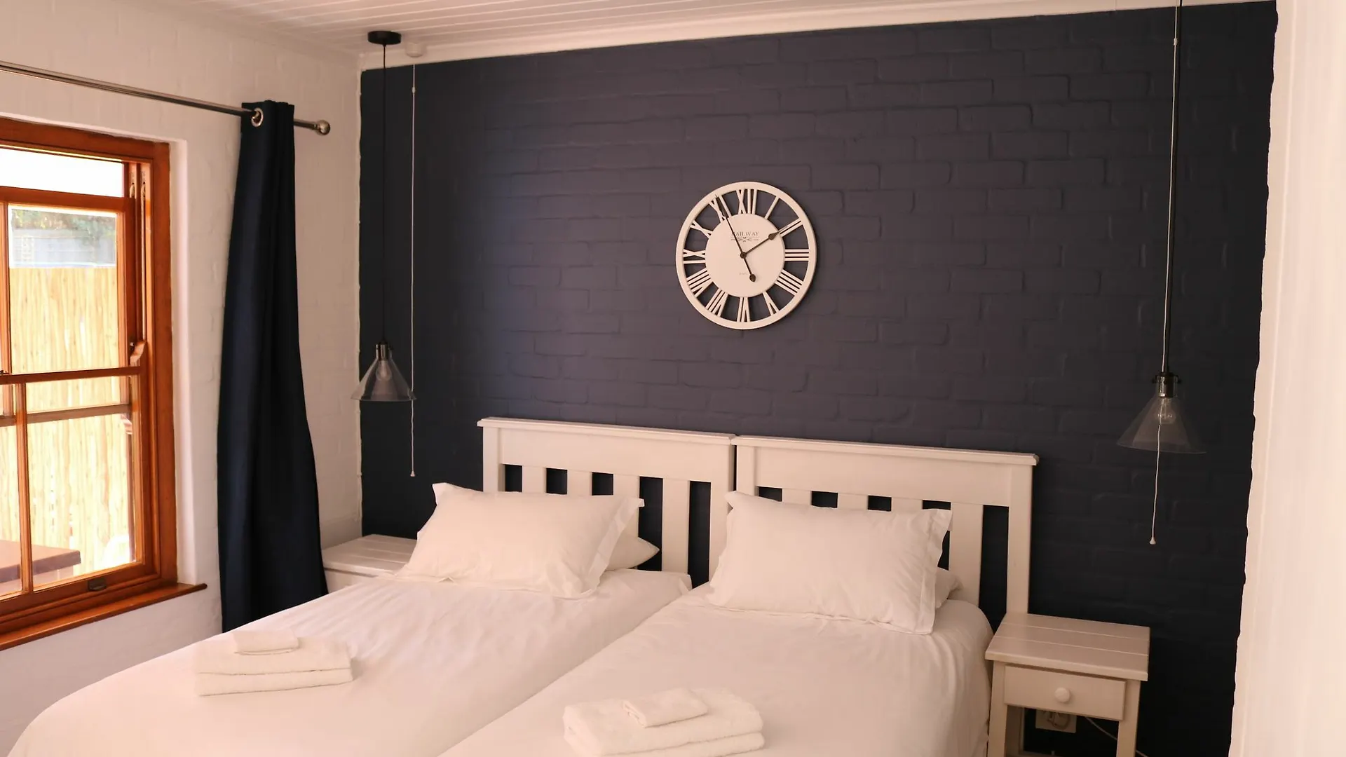 Goose Green Lodge Noordhoek Guest house