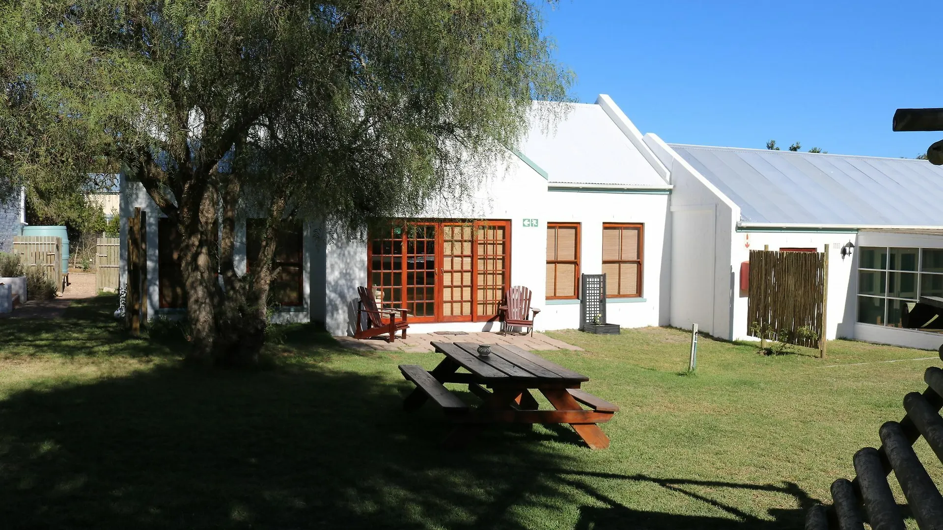 Goose Green Lodge Noordhoek Guest house